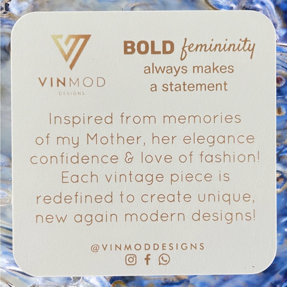 Vinmod Designs 17" - 26" Adjustable Statement Tor… - image 6